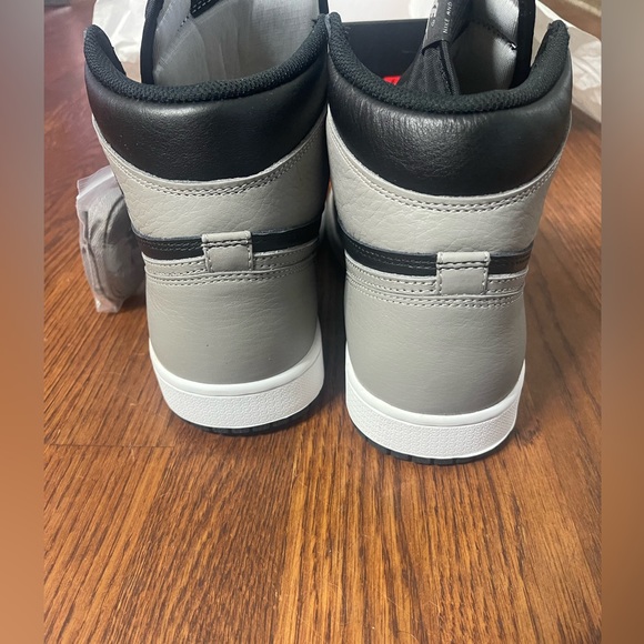 New Nike Air Jordan 1 Retro OG High Shadow - Picture 5 of 9